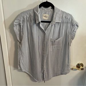 American Eagle Stripped Shirt